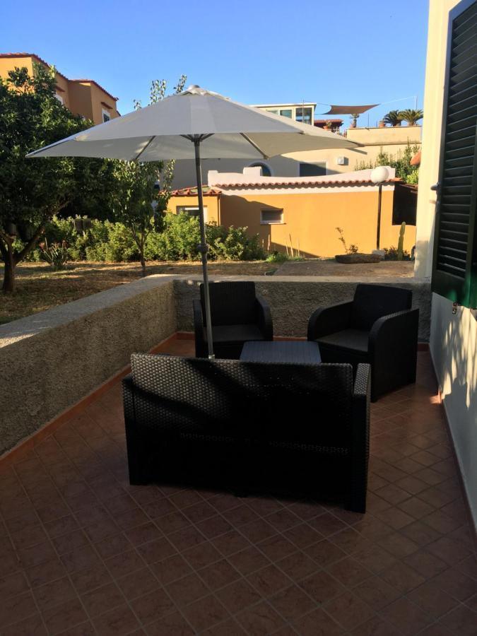 La Finestra Sul Giardino Apartment อีสเกีย ภายนอก รูปภาพ